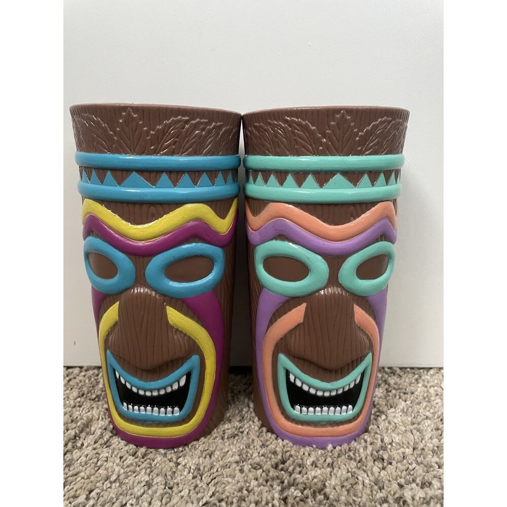 EASTER UNLIMITED ISLAND TIKI Plastic Tumbler Cup HAWAIIAN Face Set Of 2 Vintage